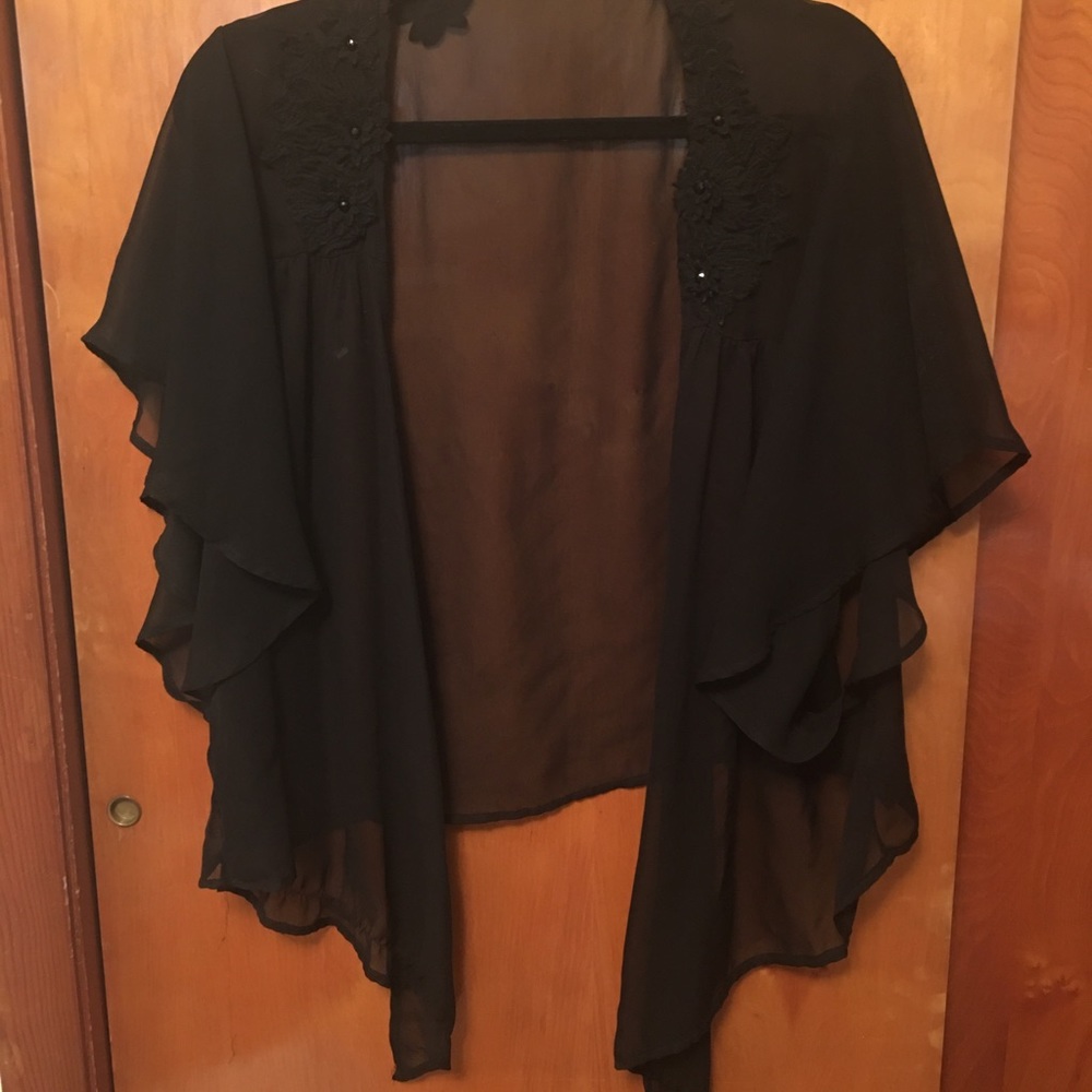 Unique detailed flowy cover up